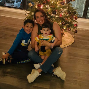 Meet your Posher, Adriana